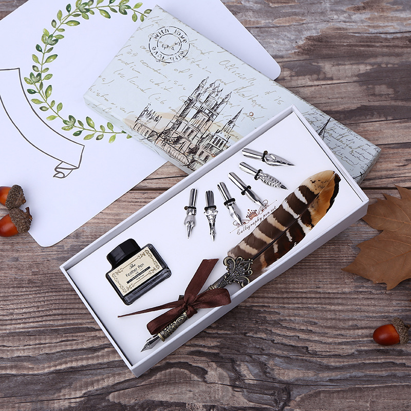 Retro Feather Dip Pen Writing  - Art Craft Stationery recension och pris